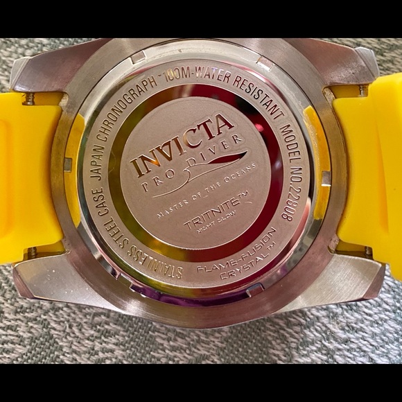 Invicta Pro Diver Quartz Watch - Picture 5 of 6
